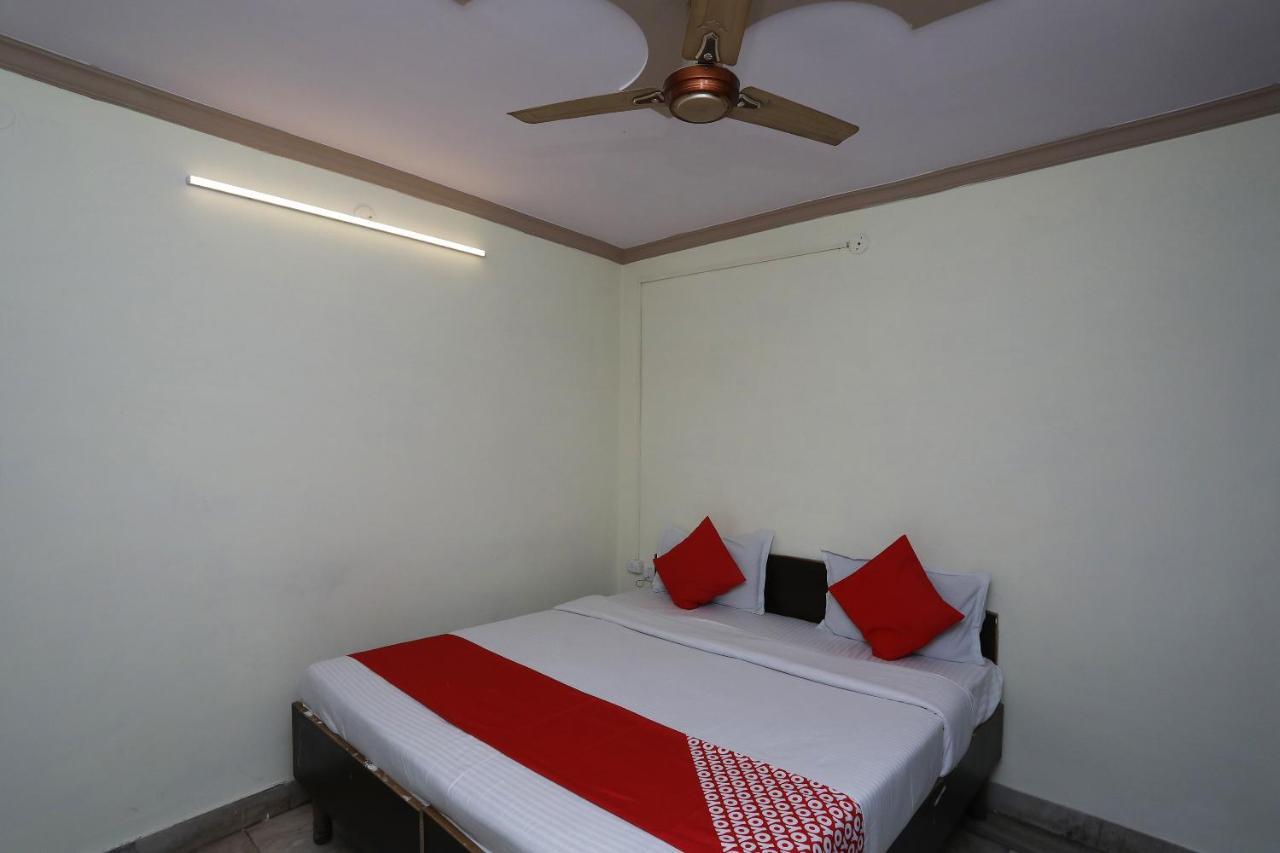 Oyo 29411 Hotel Vanshika Agra  Exterior photo